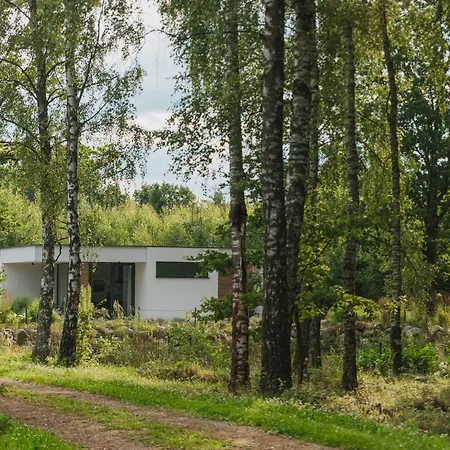 Lesny - Shuuumi Apartment Chmielno